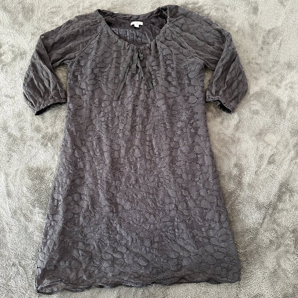 Garnet Hill Lace Shift Dress Gray Women's size 14 Scalloped Trim
